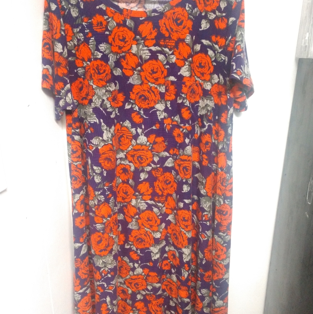 L Rose Floral Lularoe Carly